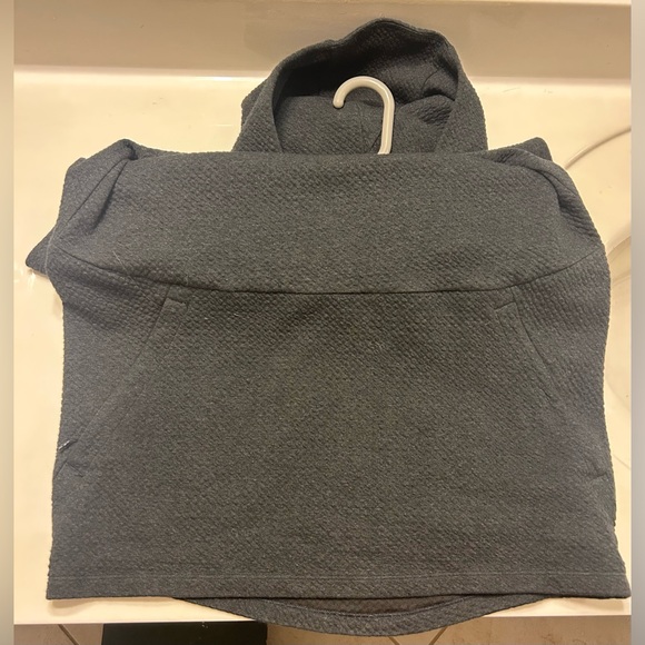 Lululemon at ease hoodie blk/heathered blk size small - Picture 6 of 6